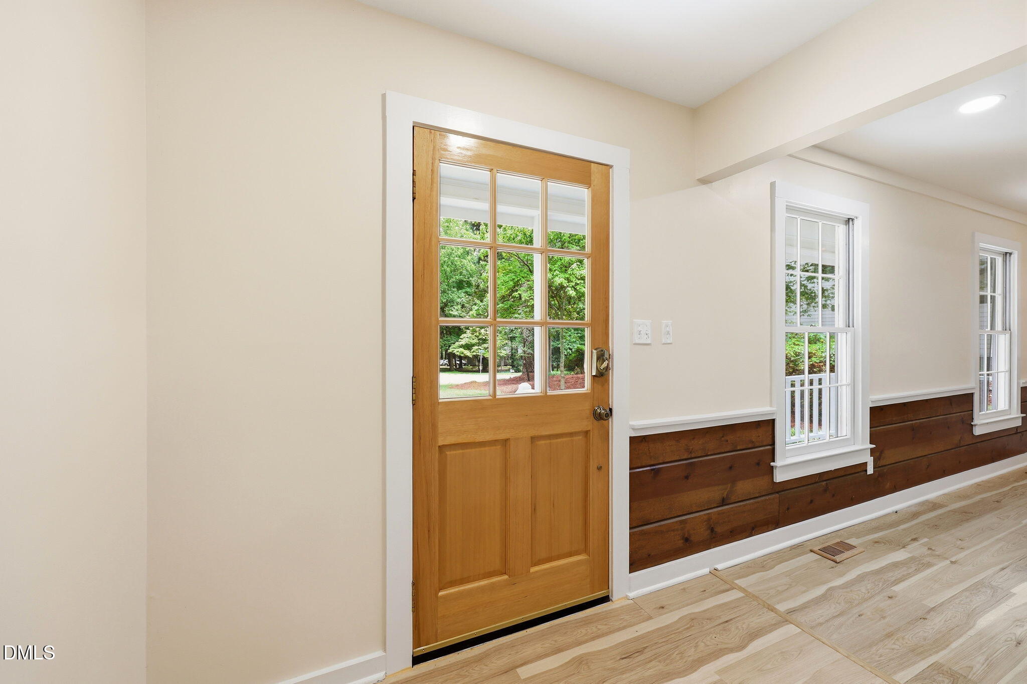 8801 Mansfield Drive Raleigh, NC 27613 - Photo 8 of 55