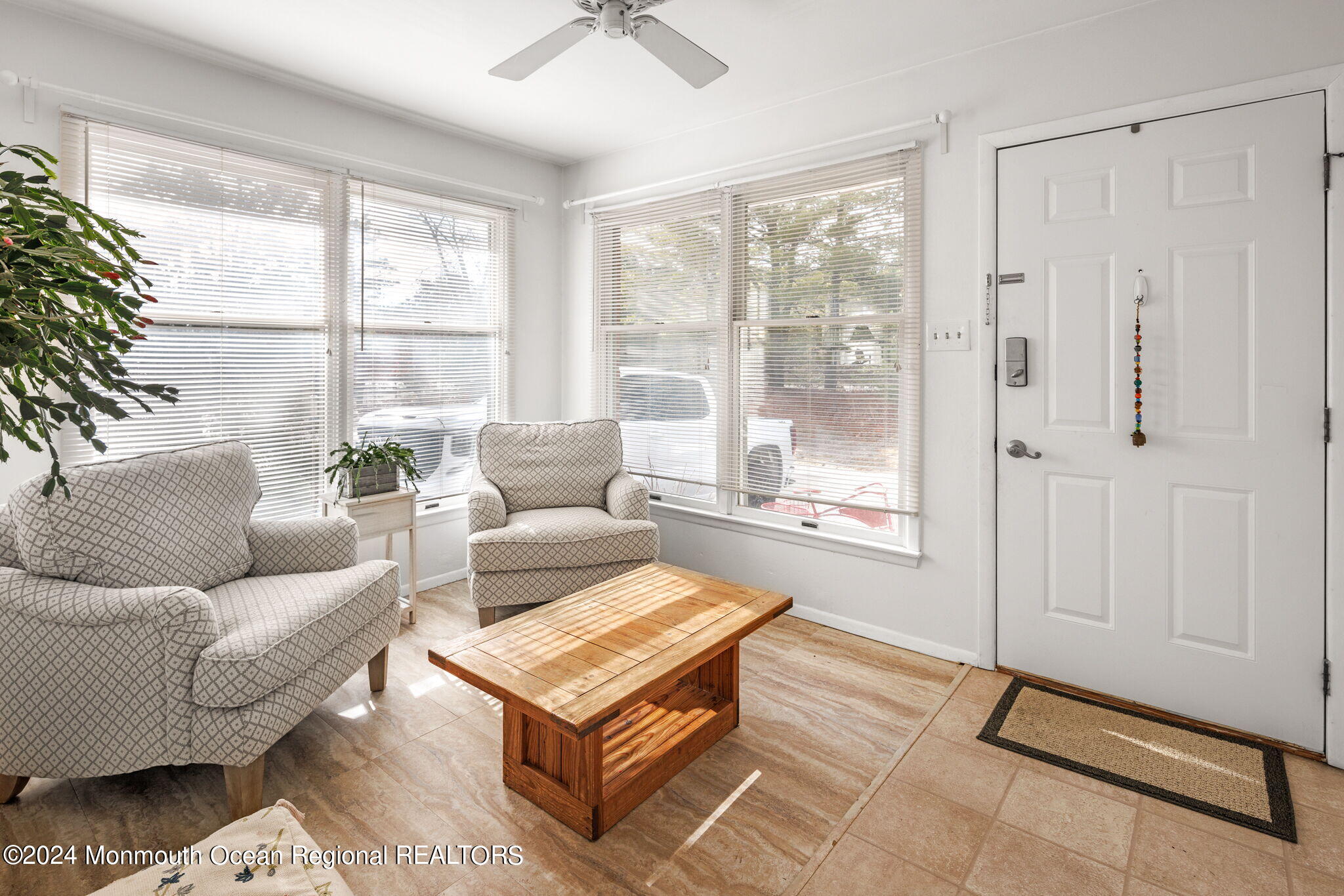 24 D Sycamore Access Road, Unit D Manahawkin, NJ 08050 - Photo 6 of 40 011-original-photo