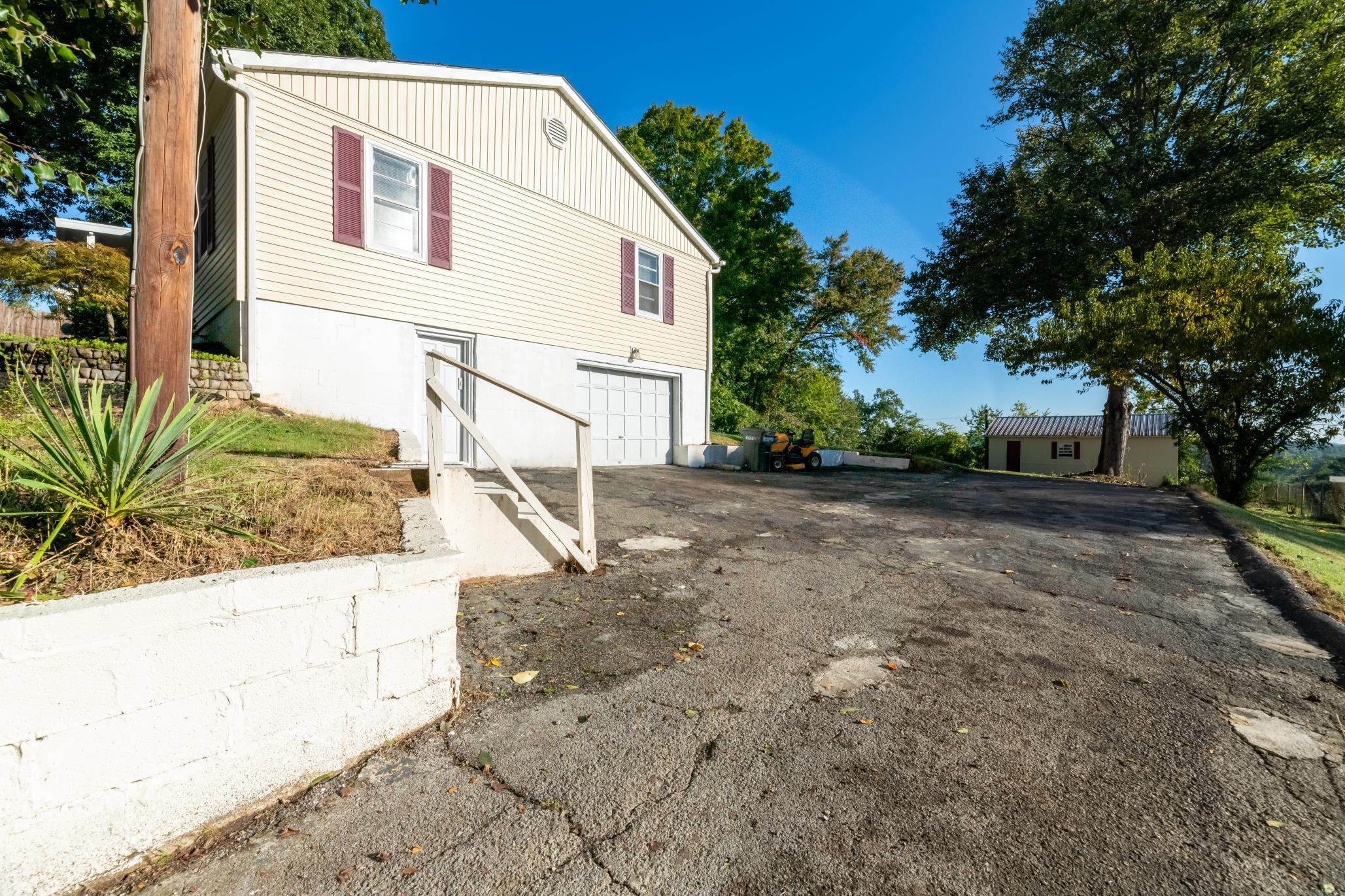 7828 Fersner Road Powell, TN 37849 - Photo 33 of 37 1nzj57b