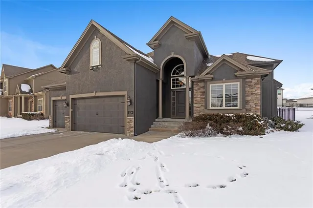 $649,000 | 11130 North Brooklyn Avenue, Kansas City, MO 64155