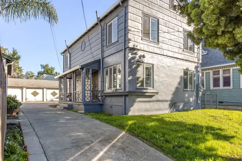 $1,299,000 | 6320 Shattuck Avenue, Oakland, CA 94609