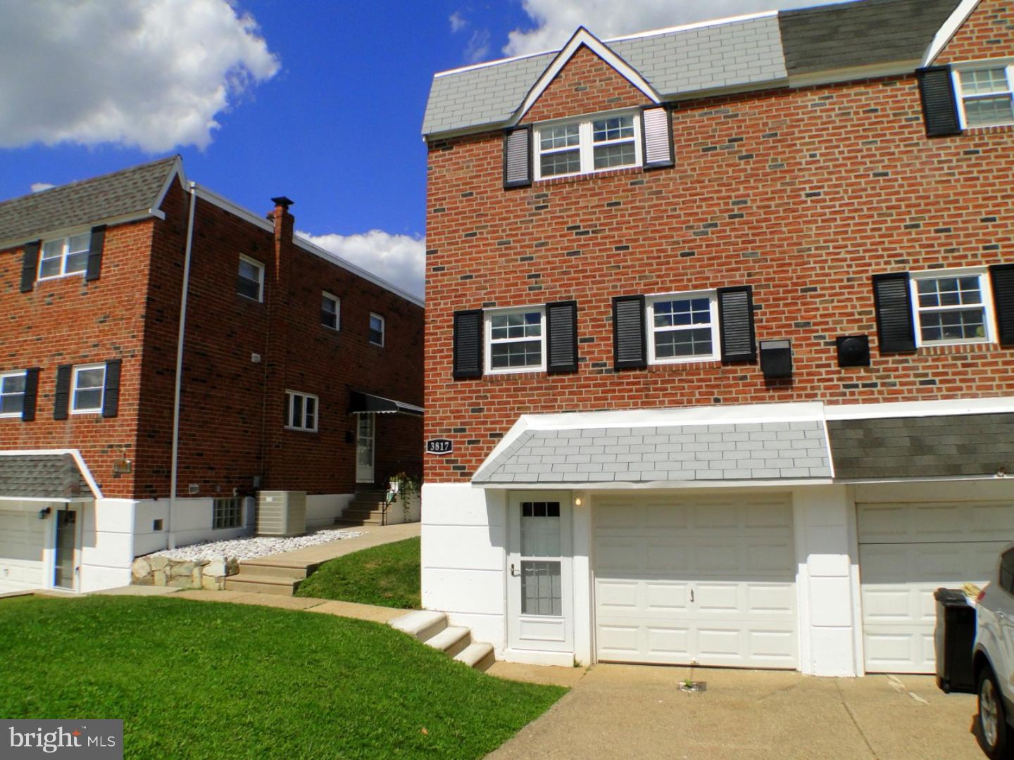 3817 Charteris Road Philadelphia, PA 19154 - Photo 22 of 24 Exterior Front