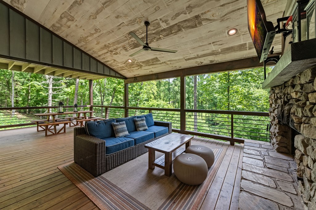 215 Twin Creeks Blue Ridge, GA 30513 - Photo 28 of 49 Gallery Image 28