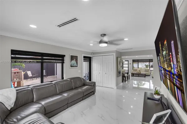 $829,999 | 7875 Northwest 174th Terrace, Hialeah, FL 33015