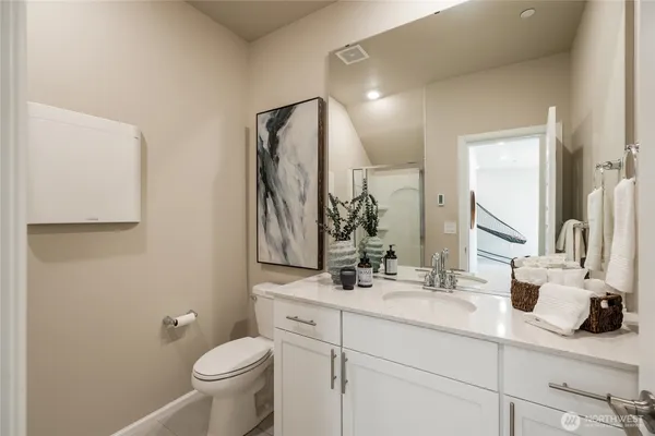 $999,950 | 28931 239th Avenue Southeast, Maple Valley, WA 98010