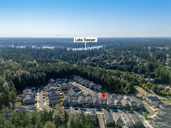 $999,950 | 28931 239th Avenue Southeast, Maple Valley, WA 98010
