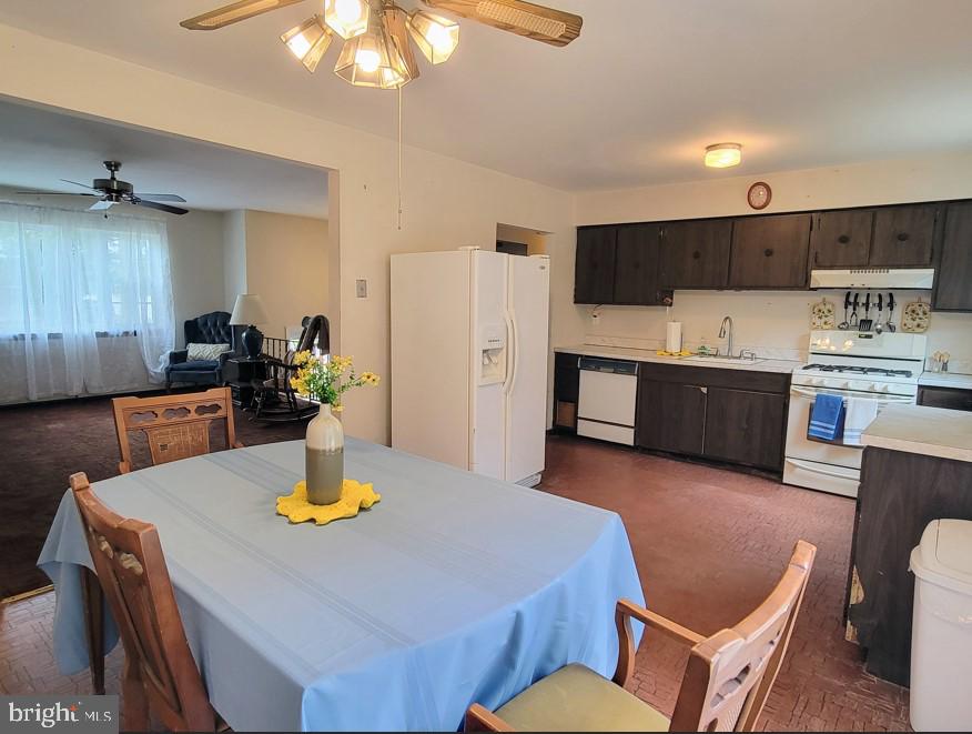 581 Township Line Road Franklinville, NJ 08322 - Photo 7 of 30 Dining and Kitchen