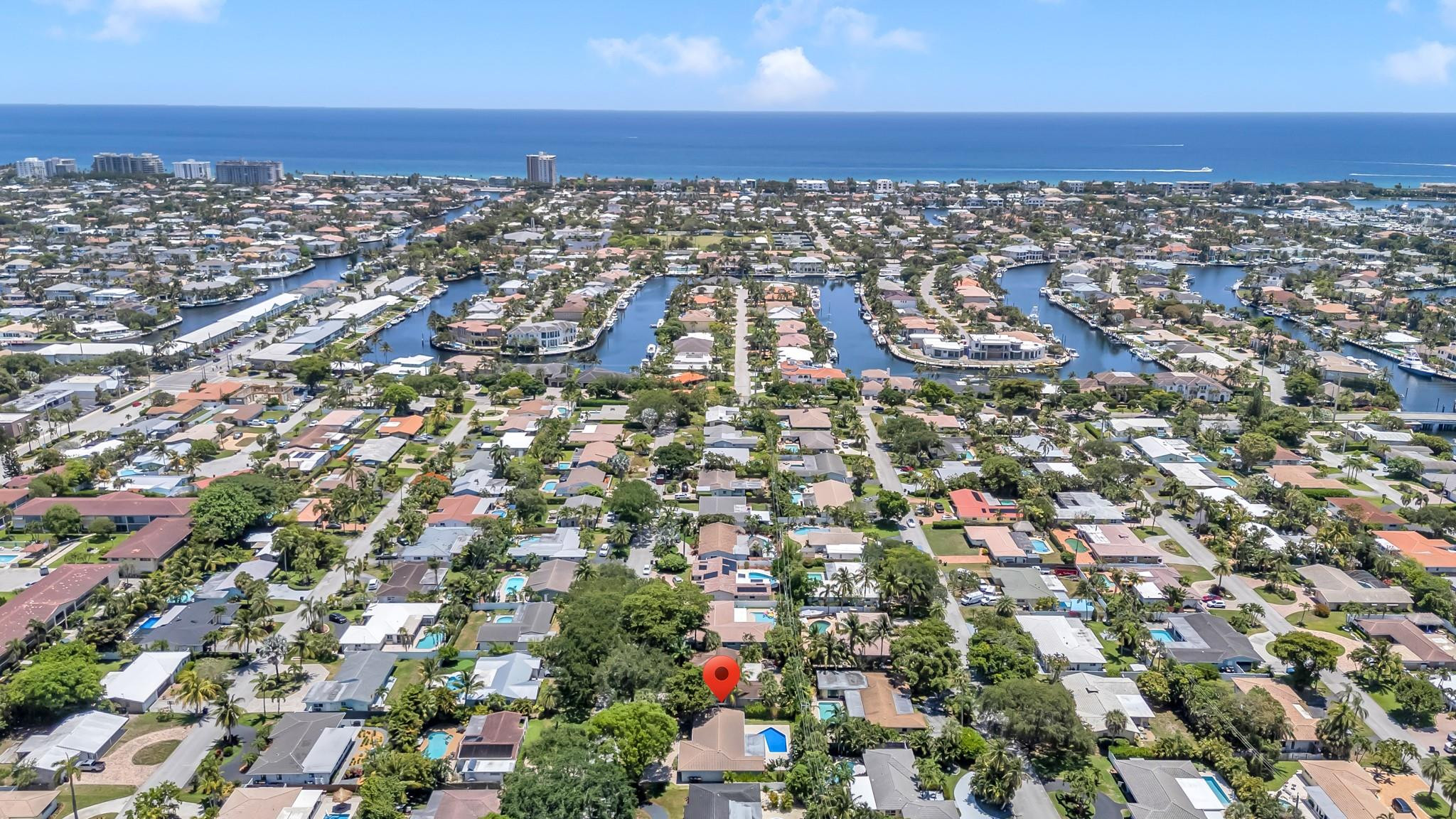 2120 Northeast 34th Court Lighthouse Point, FL 33064 - Photo 4 of 34 an aerial view of a city