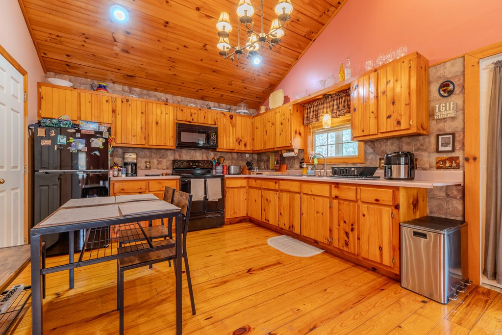 33 Hamlet Circle Murphy, NC 28906 - Photo 12 of 18