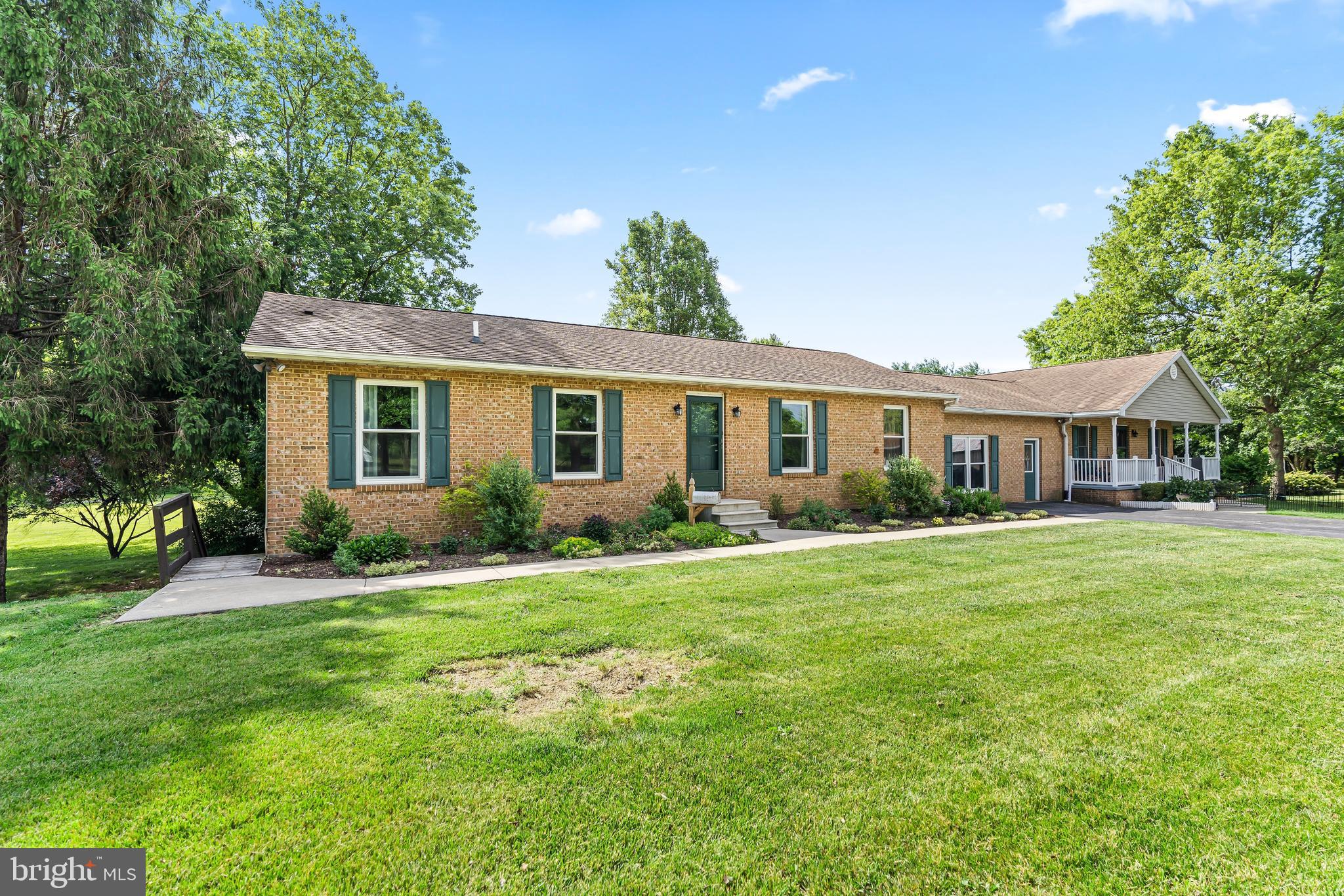 14433 Hicksville Road Clear Spring, MD 21722 - Photo 2 of 69 Brick rancher in Clear Spring!