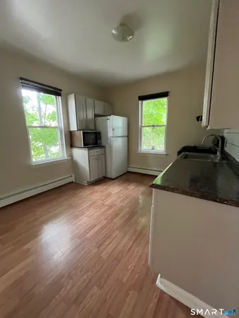 $1,495 | 45 South Whiting Street, Unit 2A, New Britain, CT 06051