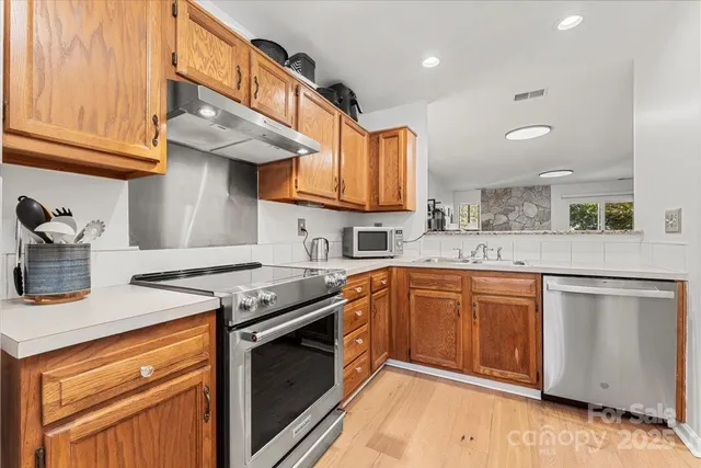 $305,000 | 4120 North Course Drive, Charlotte, NC 28277