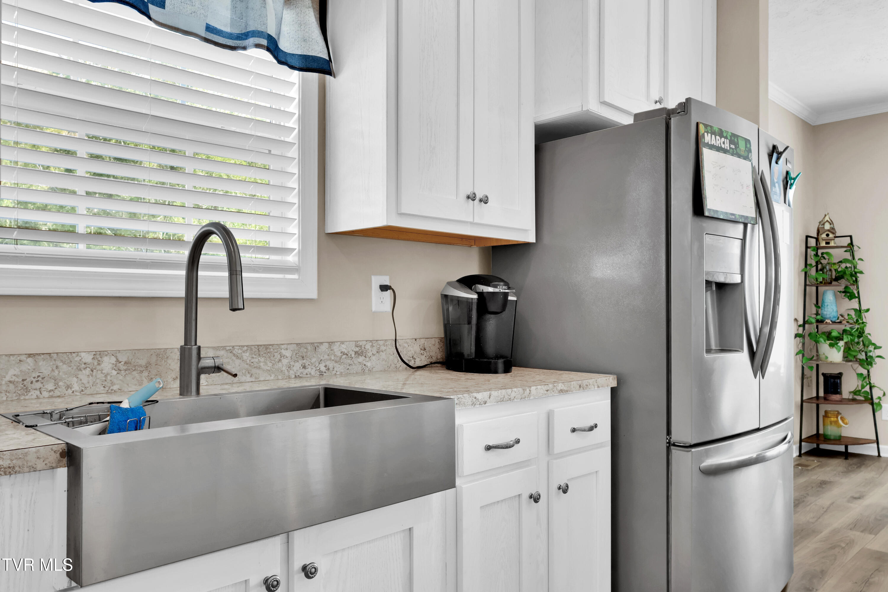 1120 Myrtle Drive Butler, TN 37640 - Photo 11 of 44 IMG_3798