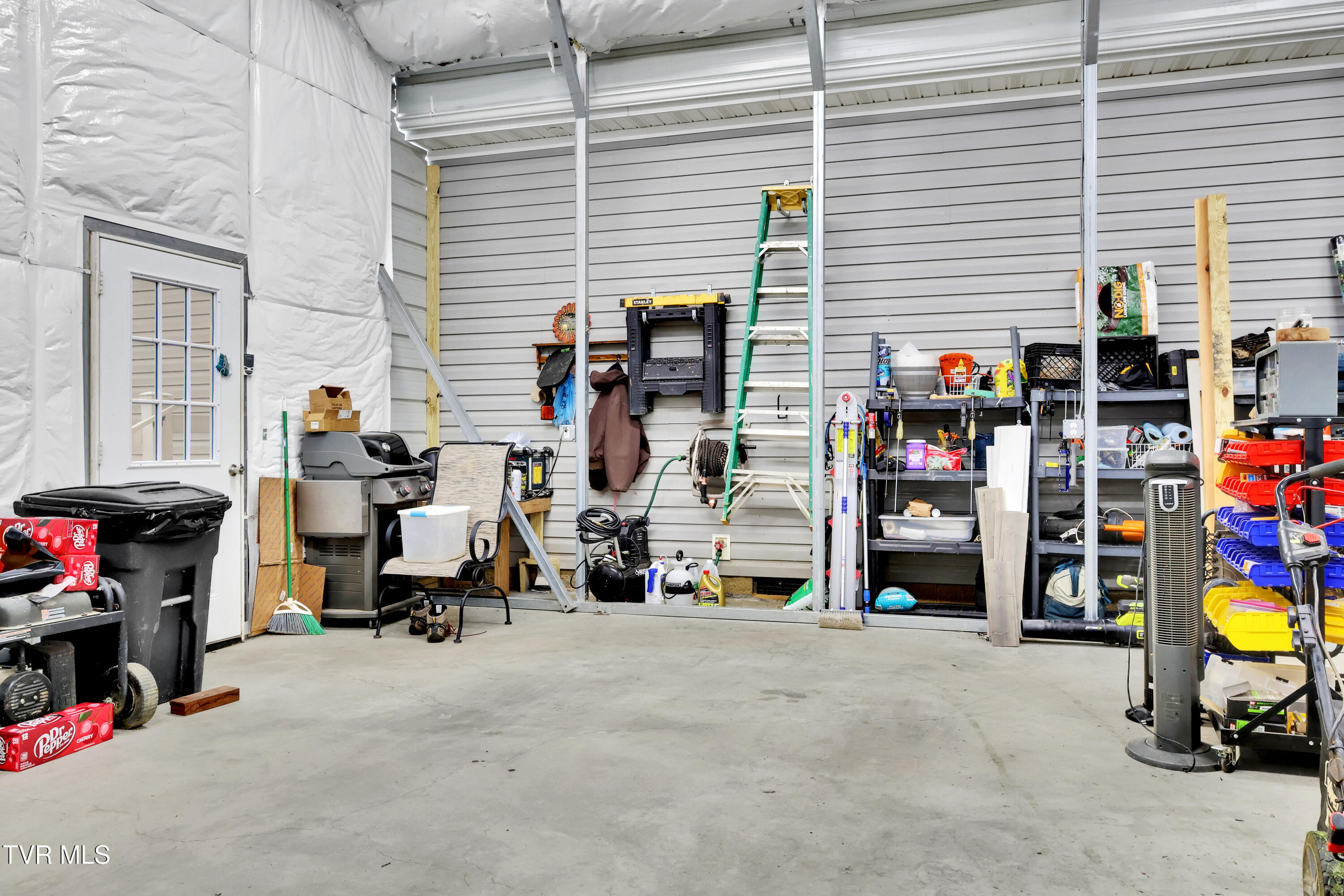 1120 Myrtle Drive Butler, TN 37640 - Photo 27 of 44 IMG_3870