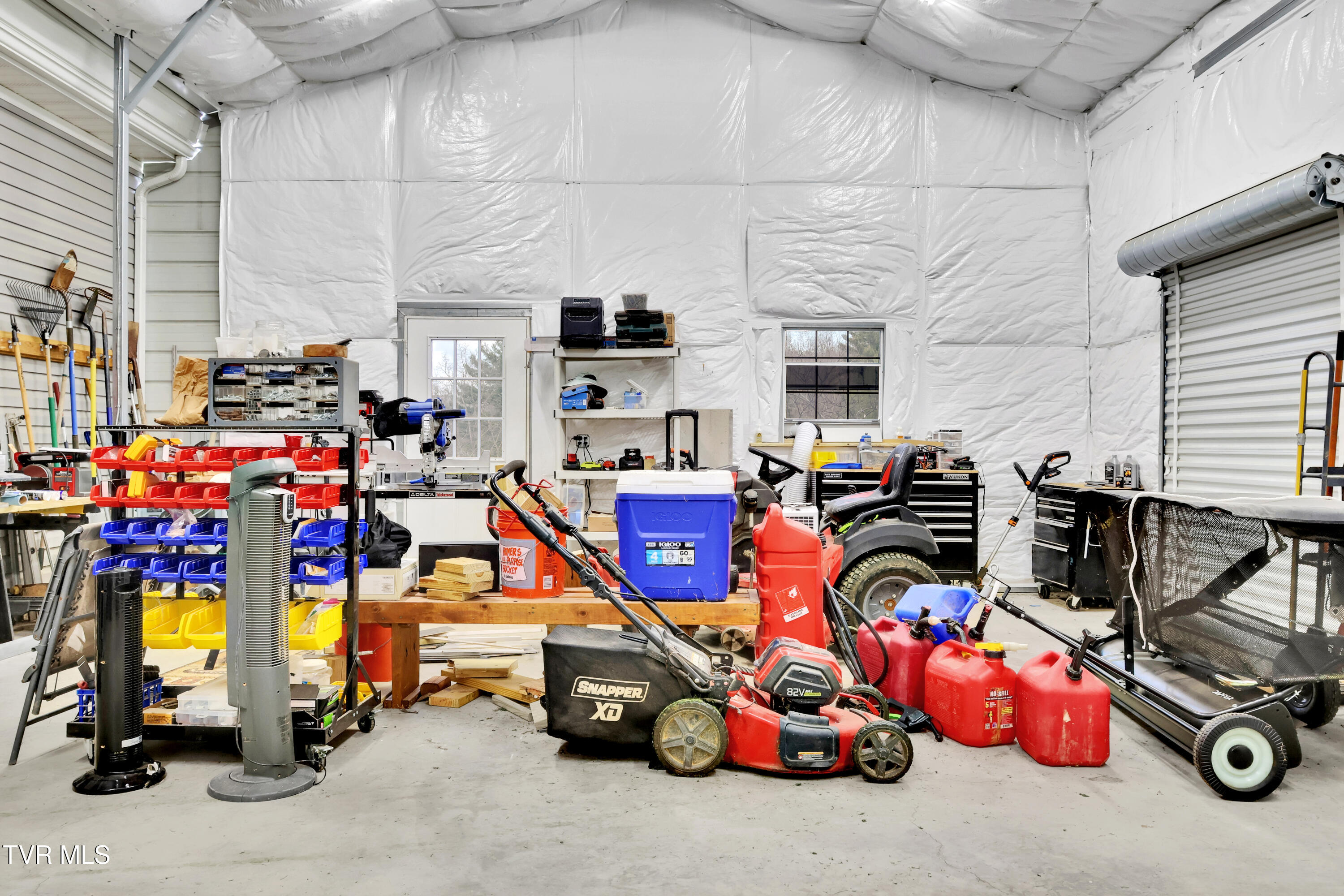 1120 Myrtle Drive Butler, TN 37640 - Photo 28 of 44 IMG_3867