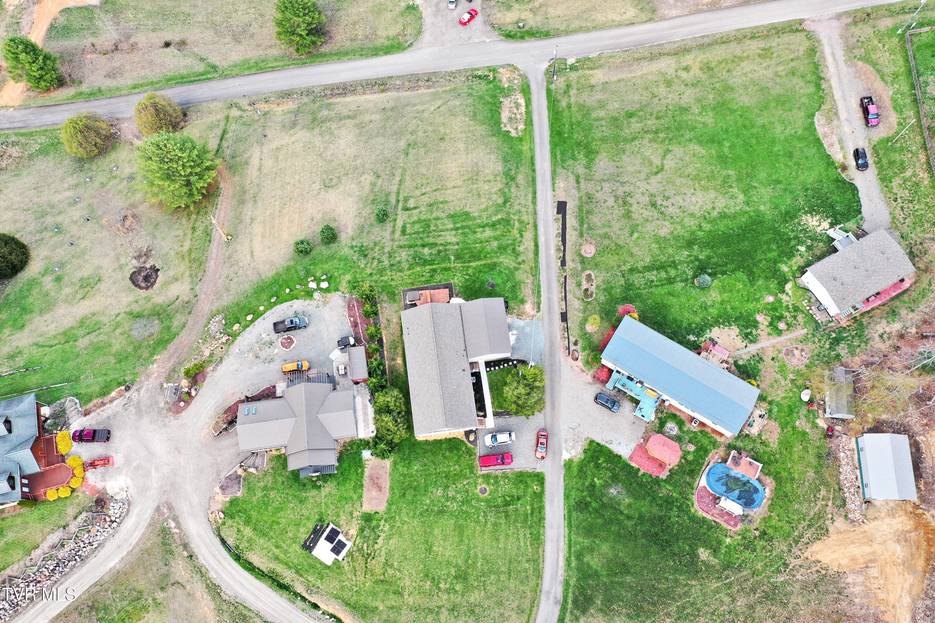 1120 Myrtle Drive Butler, TN 37640 - Photo 29 of 44 DJI_0976