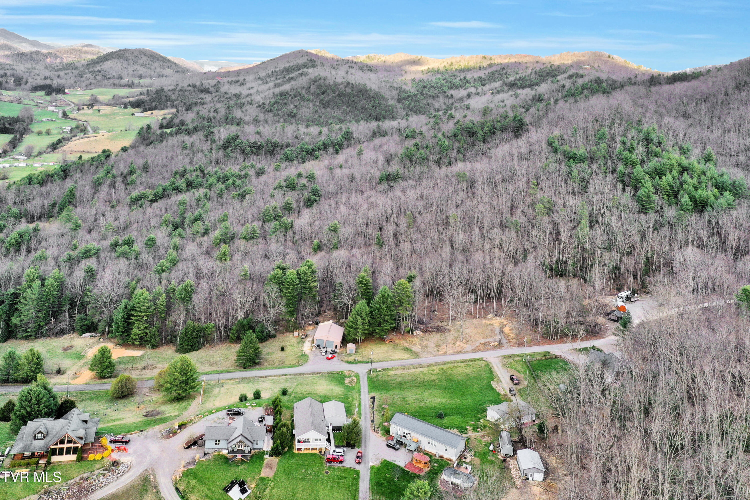 1120 Myrtle Drive Butler, TN 37640 - Photo 43 of 44 DJI_0977