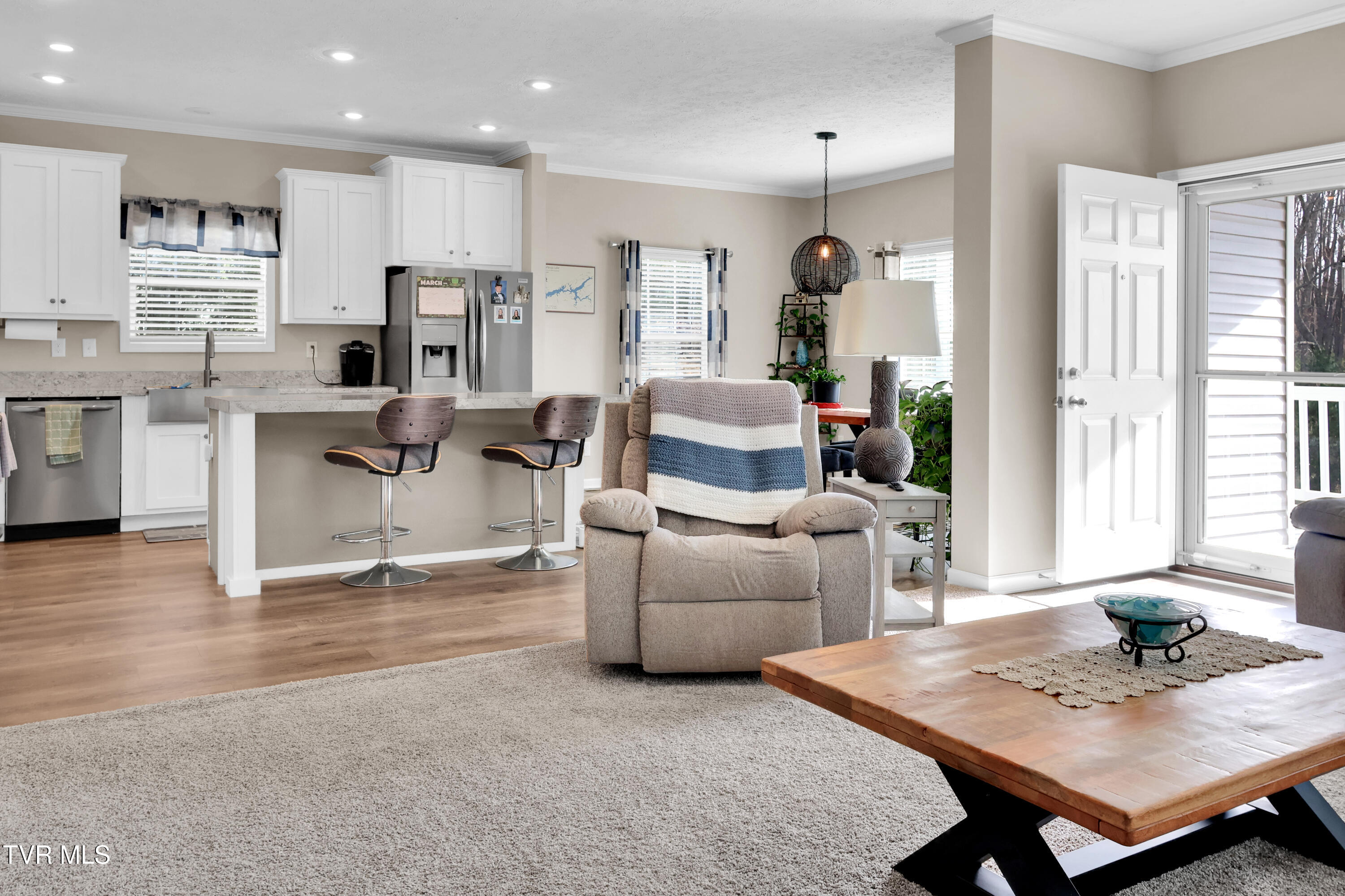 1120 Myrtle Drive Butler, TN 37640 - Photo 6 of 44 IMG_3789