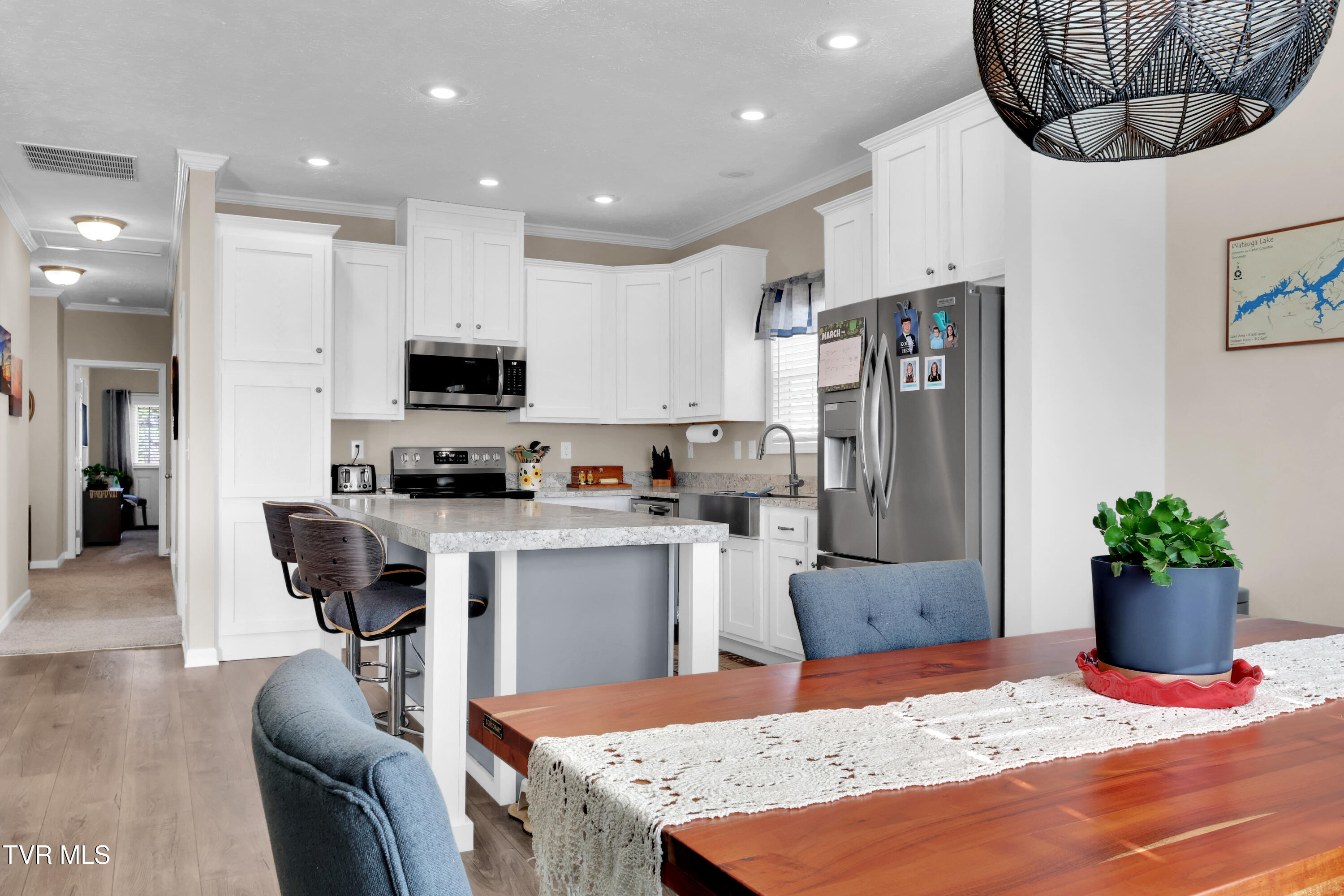 1120 Myrtle Drive Butler, TN 37640 - Photo 7 of 44 IMG_3804