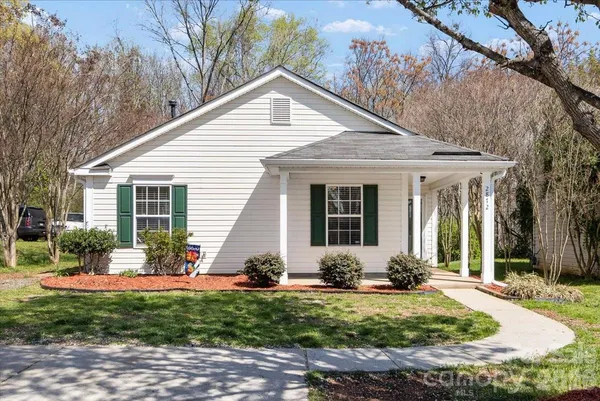$270,000 | 2872 Signal Court Southwest, Concord, NC 28025