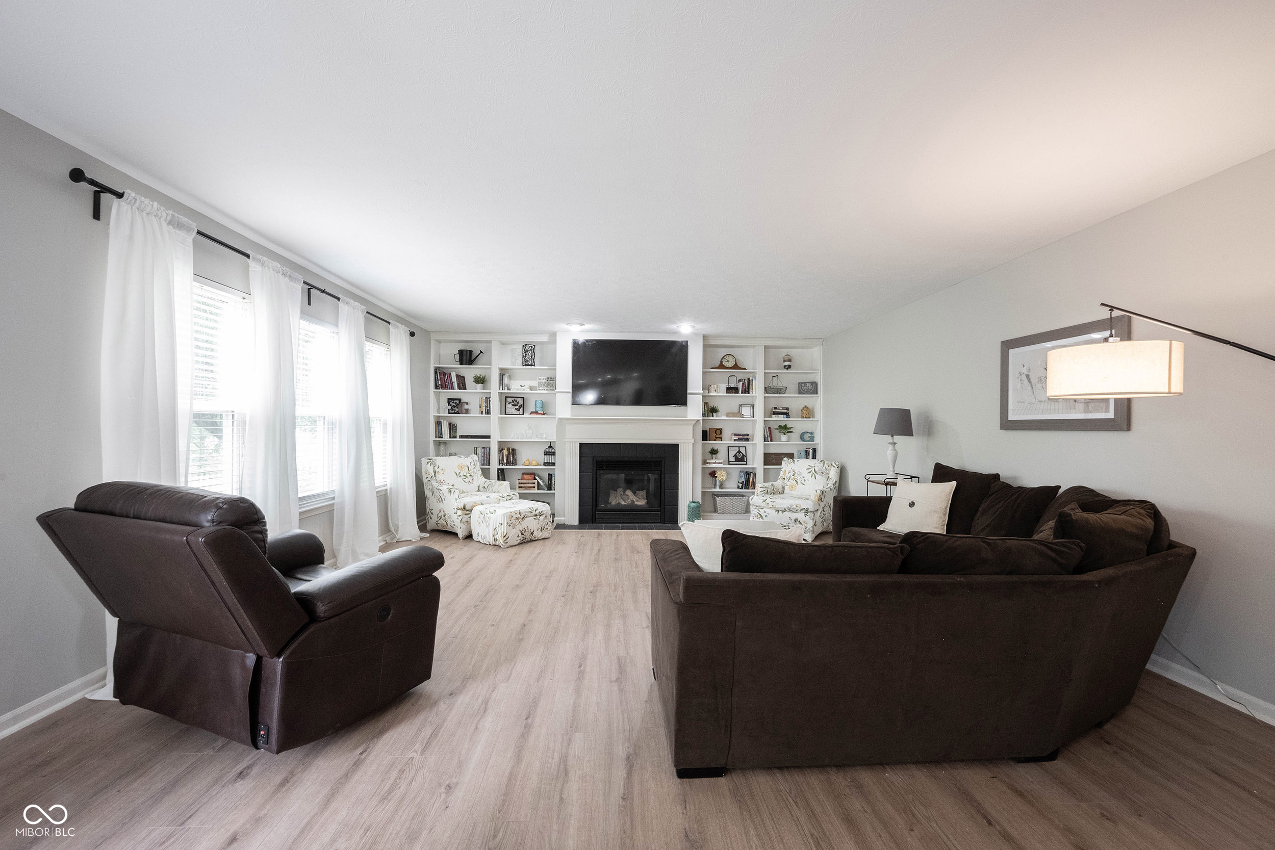10125 Bootham Close Fishers, IN 46038 - Photo 14 of 66