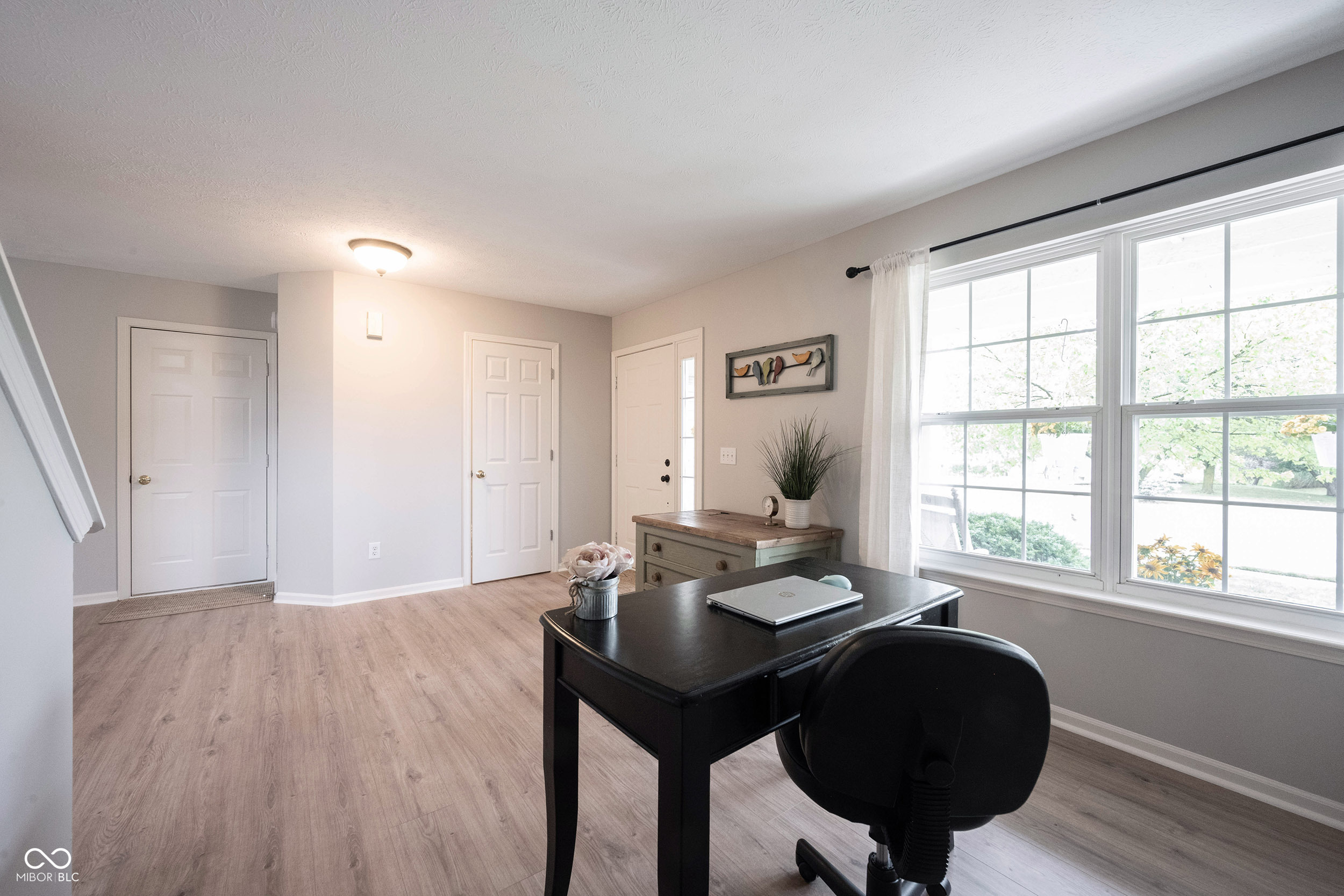 10125 Bootham Close Fishers, IN 46038 - Photo 5 of 66