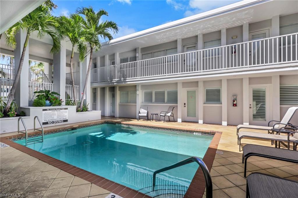 175 5th Avenue South, Unit 4 Naples, FL 34102 - Photo 32 of 50 Gallery Image 32