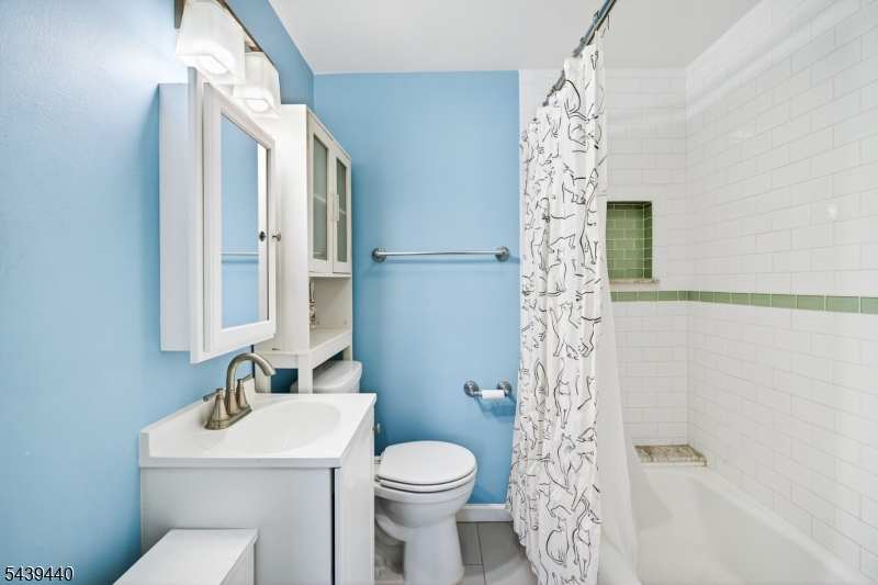 97 Berkeley Avenue, Unit 2 Bloomfield, NJ 07003 - Photo 7 of 22