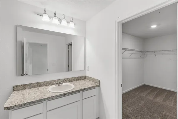 $2,400 | 358 Cadberry Place, St. Cloud, FL 34771