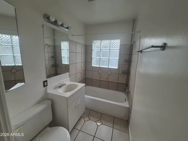 $1,345 | 602 East San Juan Avenue, Unit 3, Phoenix, AZ 85012