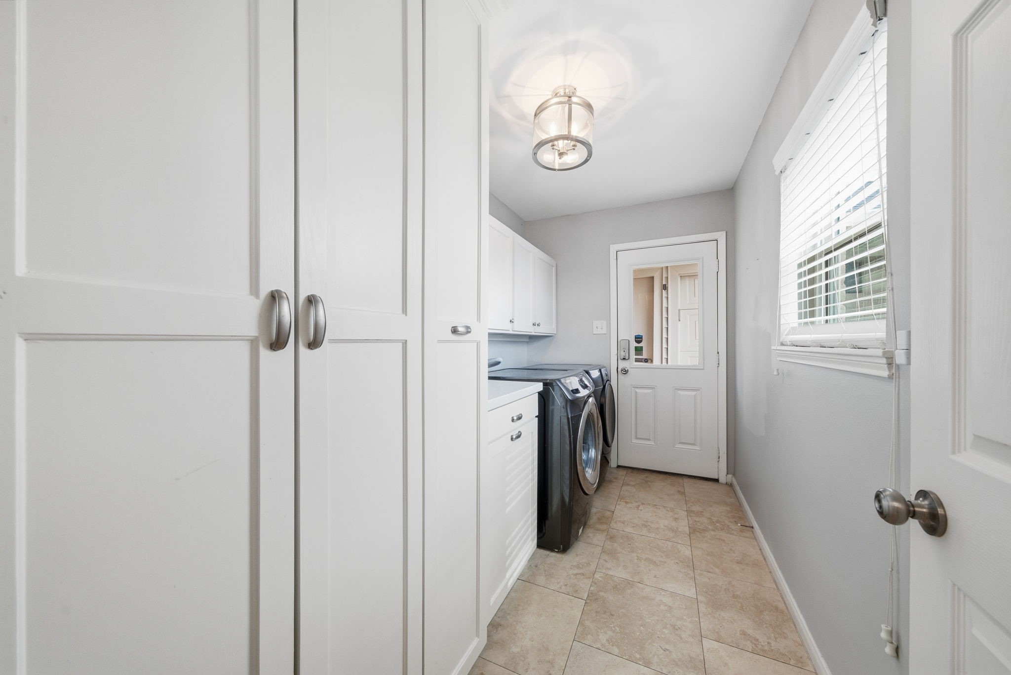 2502 Hollow Hook Road Houston, TX 77080 - Photo 31 of 35