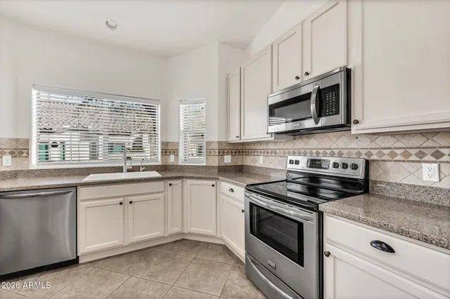 $287,900 | 1580 East Sage Drive, Casa Grande, AZ 85122