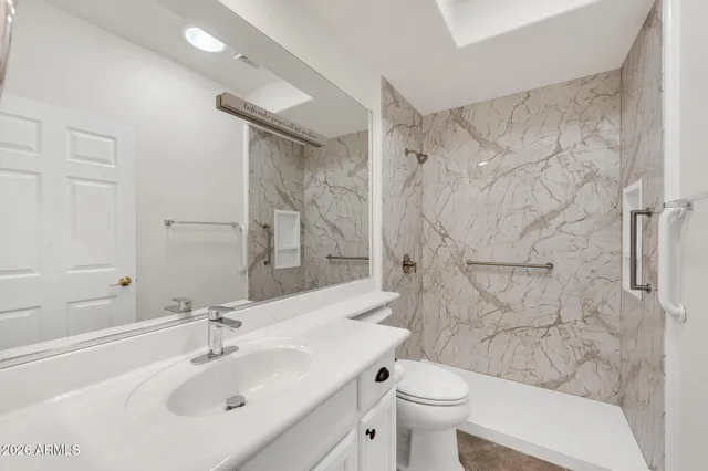 $287,900 | 1580 East Sage Drive, Casa Grande, AZ 85122