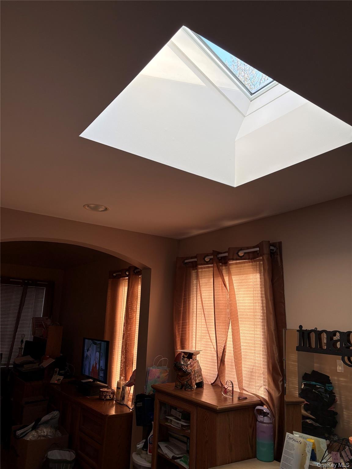 10 Wisteria Way Commack, NY 11725 - Photo 12 of 14