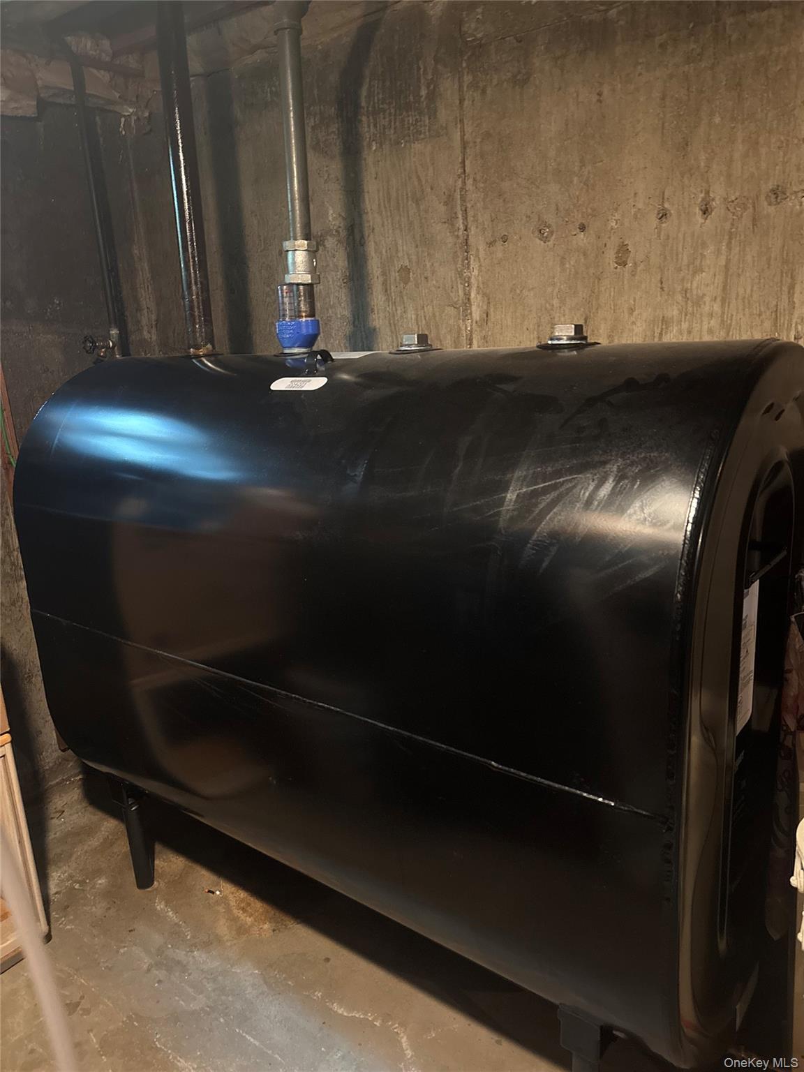 10 Wisteria Way Commack, NY 11725 - Photo 14 of 14