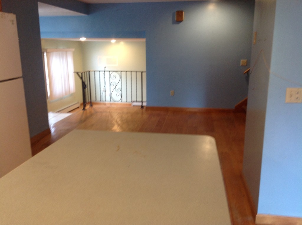 11 Ridgeland Road Shrewsbury, MA 01545 - Photo 5 of 19 Gallery Image 5