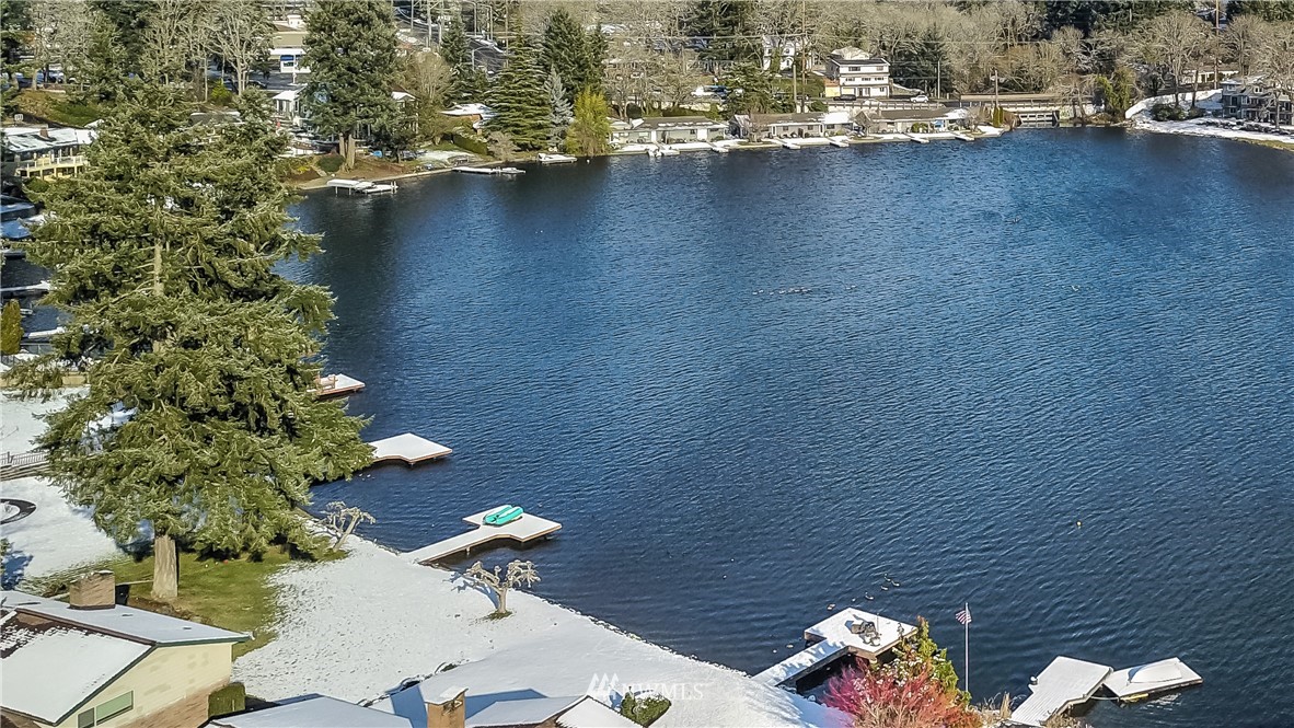 8925 Lake Steilacoom Point Road Southwest Lakewood, WA 98498 - Photo 7 of 31