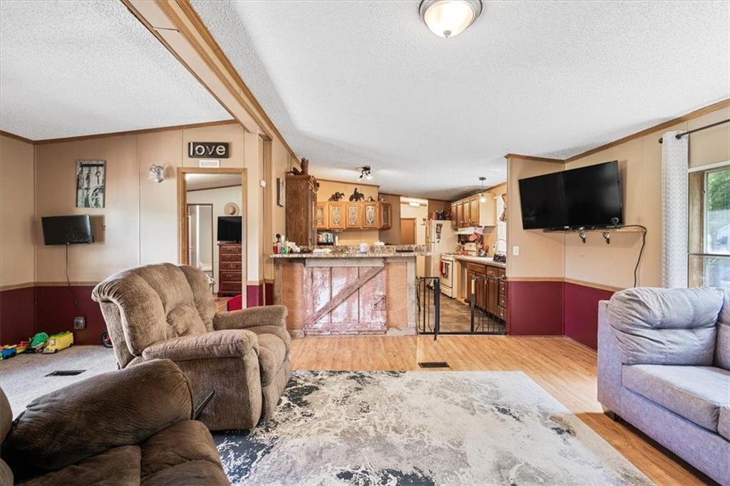 415 1st Street LeRoy, KS 66857 - Photo 14 of 35