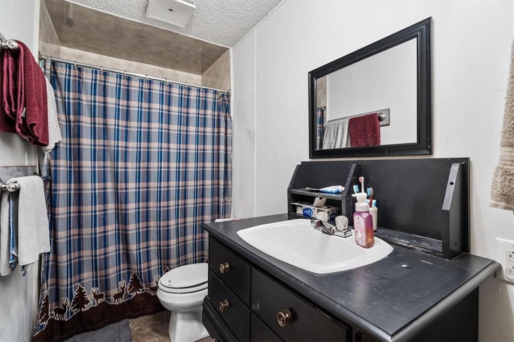 415 1st Street LeRoy, KS 66857 - Photo 26 of 35