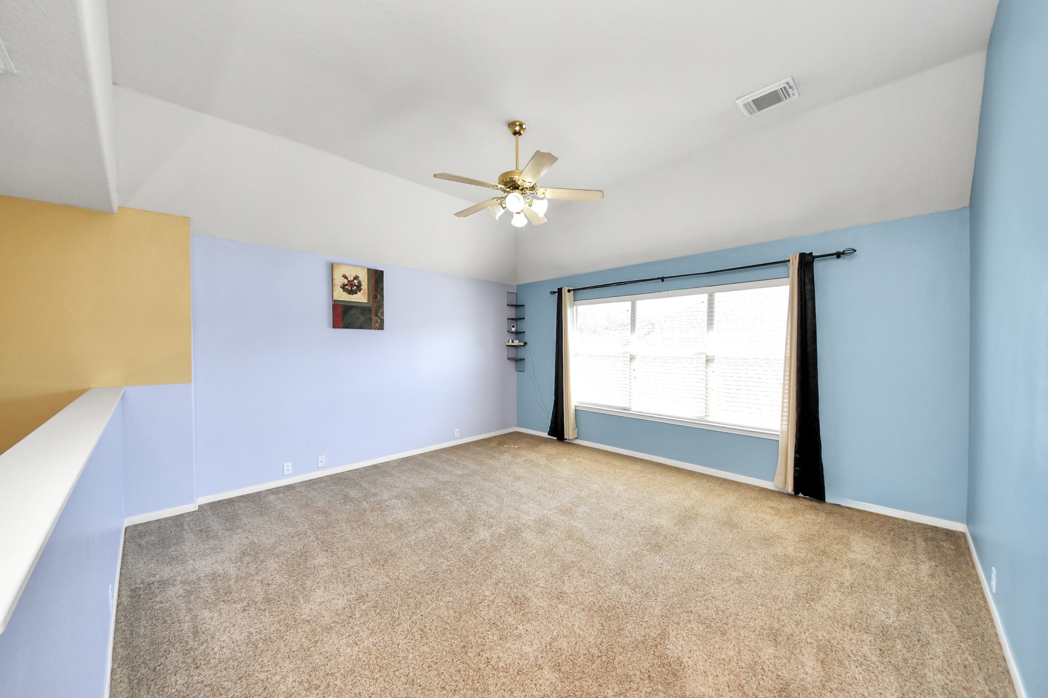 13635 Treebank Lane Houston, TX 77070 - Photo 26 of 37 a view of empty room with window