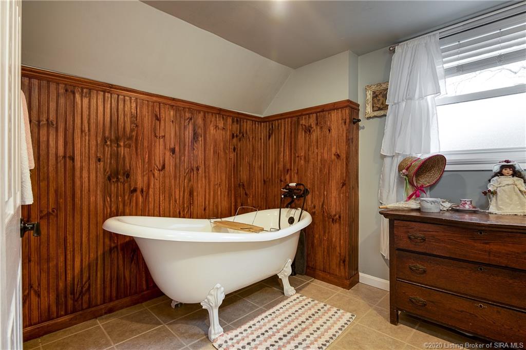 418 Captain Frank Road New Albany, IN 47150 - Photo 21 of 39 Gallery Image 21