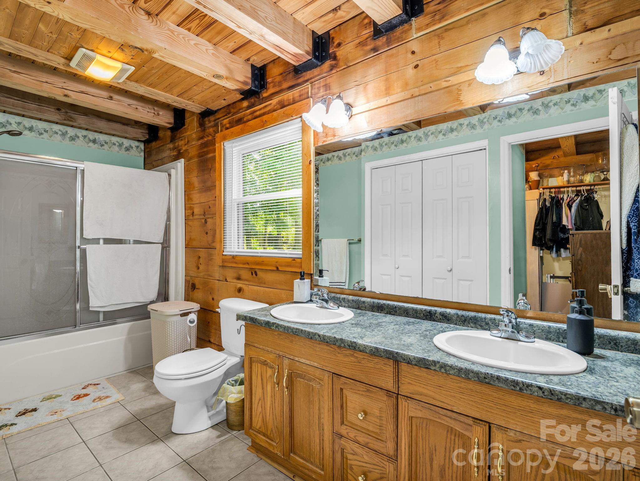 247 Woods Road Spruce Pine, NC 28777 - Photo 17 of 24