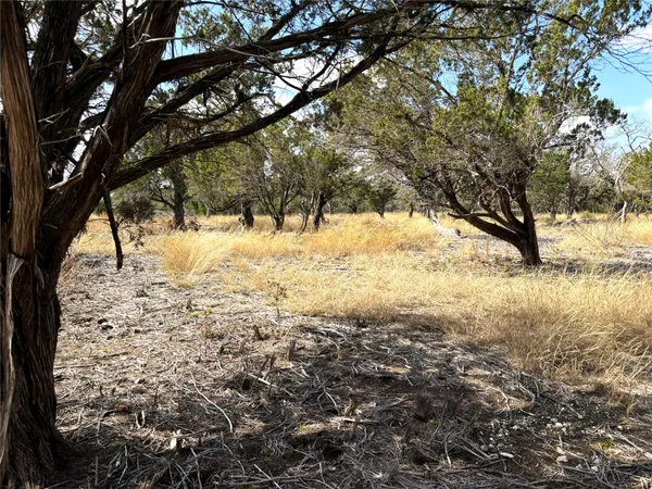 $307,500 | 7 Burnet Oaks, Burnet, TX 78611