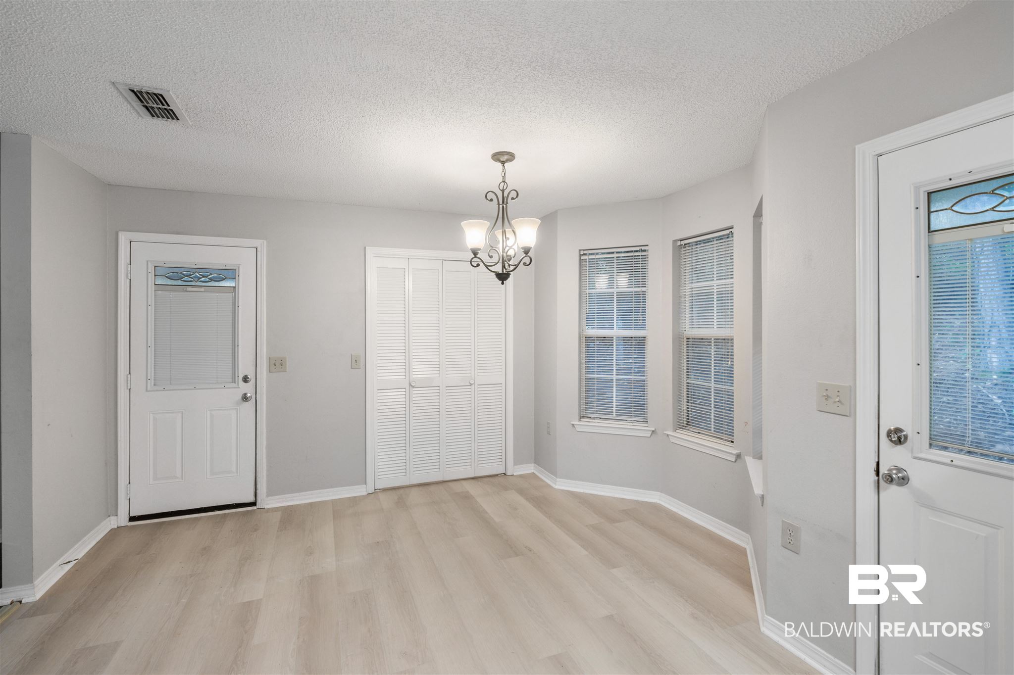 260 Montclair Loop Daphne, AL 36526 - Photo 10 of 26