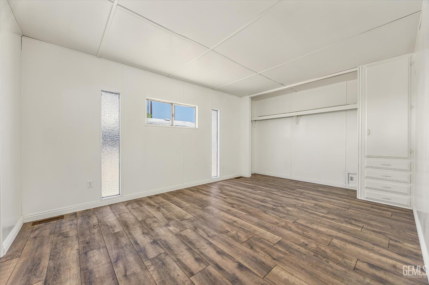 Undisclosed Address Bakersfield, CA 93306 - Photo 22 of 30 a view of empty room