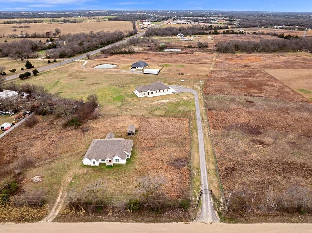 580 County Road 3422 Wills Point, TX 75169 - Photo 7 of 38 a picture of floor plan