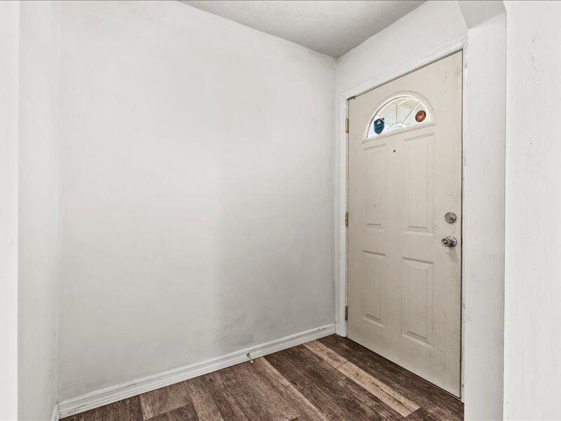 1297 Southeast Floresta Drive Port St. Lucie, FL 34983 - Photo 4 of 42 04-flor in-22