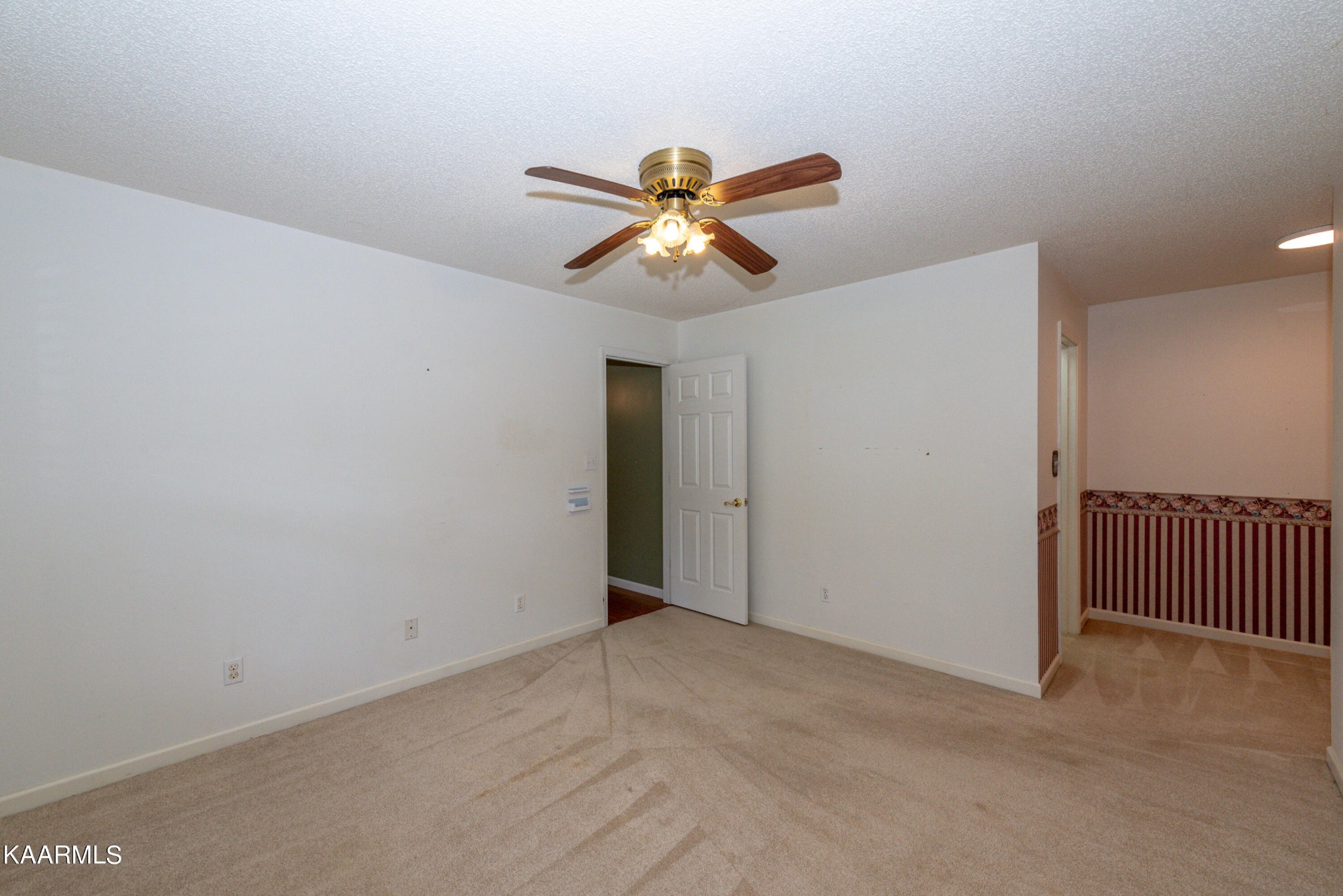 1613 Sevierville Road Maryville, TN 37804 - Photo 25 of 50 a view of an empty room