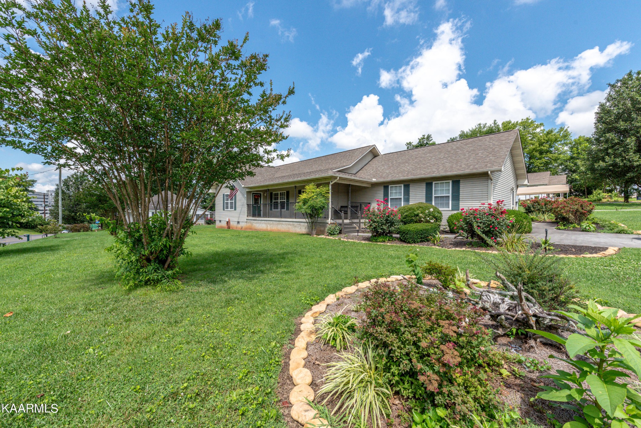 1613 Sevierville Road Maryville, TN 37804 - Photo 49 of 50 a front view of a house with garden