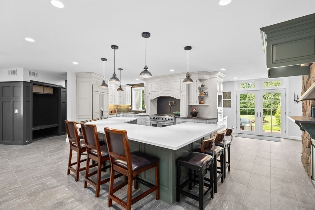4 Clapp Brook Road Norwell, MA 02061 - Photo 2 of 42 Gallery Image 2